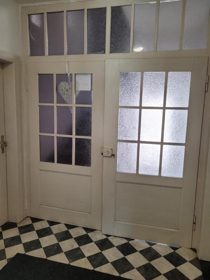 Mehrere Privatzimmer Lang Und Kurzfristig Zu Mieten Saarbrücken Exterior foto
